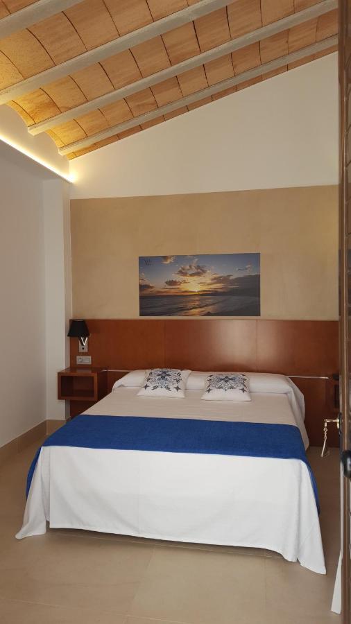 Hotel Isla Plana タバルカ島 エクステリア 写真